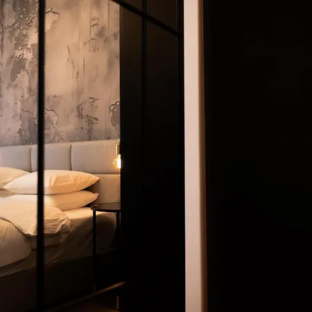 Shiro Athenee * Boekarest